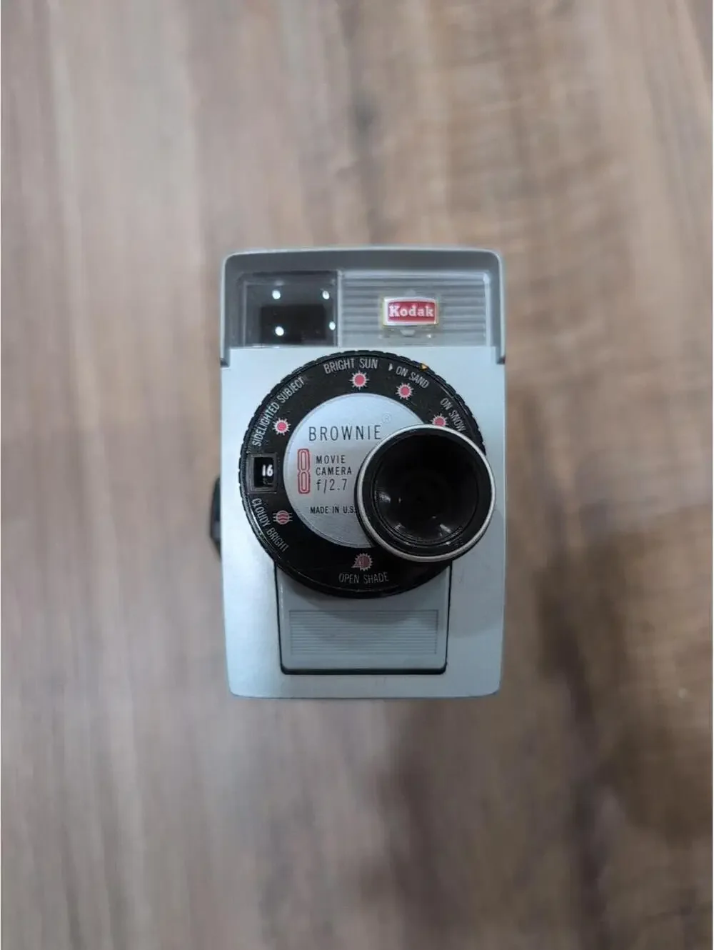 Kodak Brownie 8mm f:2.7 lens Movie Camera w/ box & manual